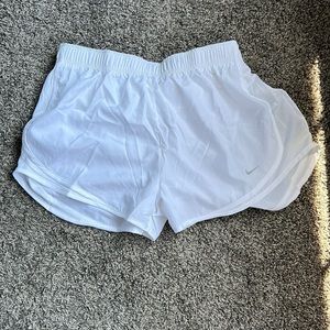 Nike dri fit shorts size large